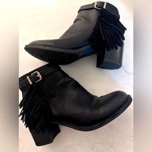 Circus Sam Edelman Fringe Tassel Booties
